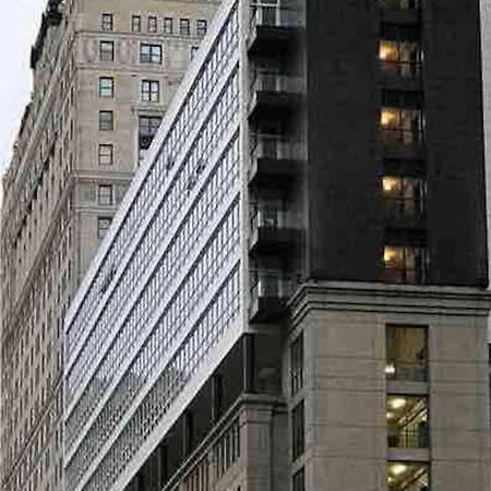 "Arrons Place" At The Griswold Detroit Bagian luar foto